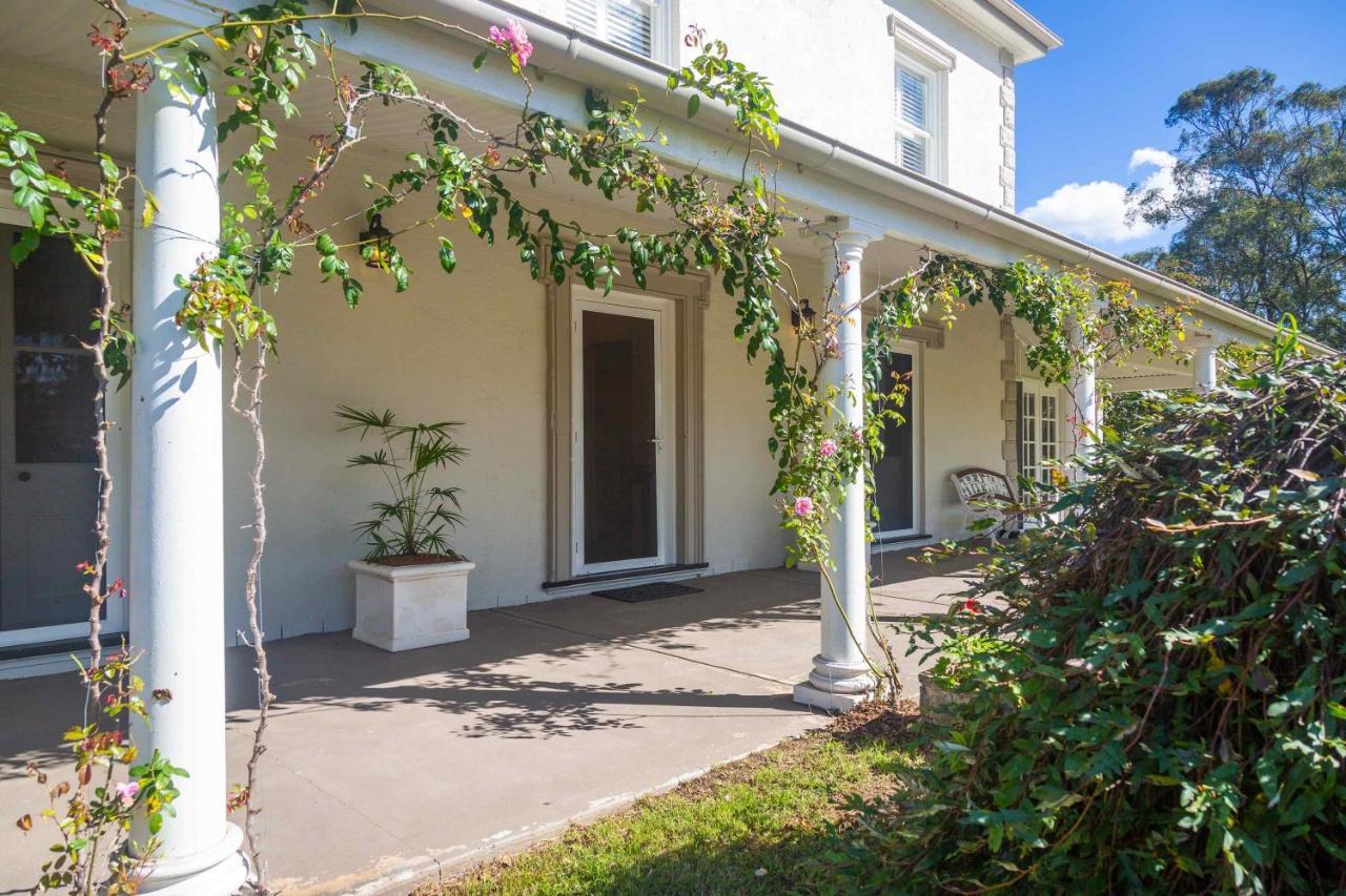 Claremont Manor Villa Ловдейл Екстериор снимка